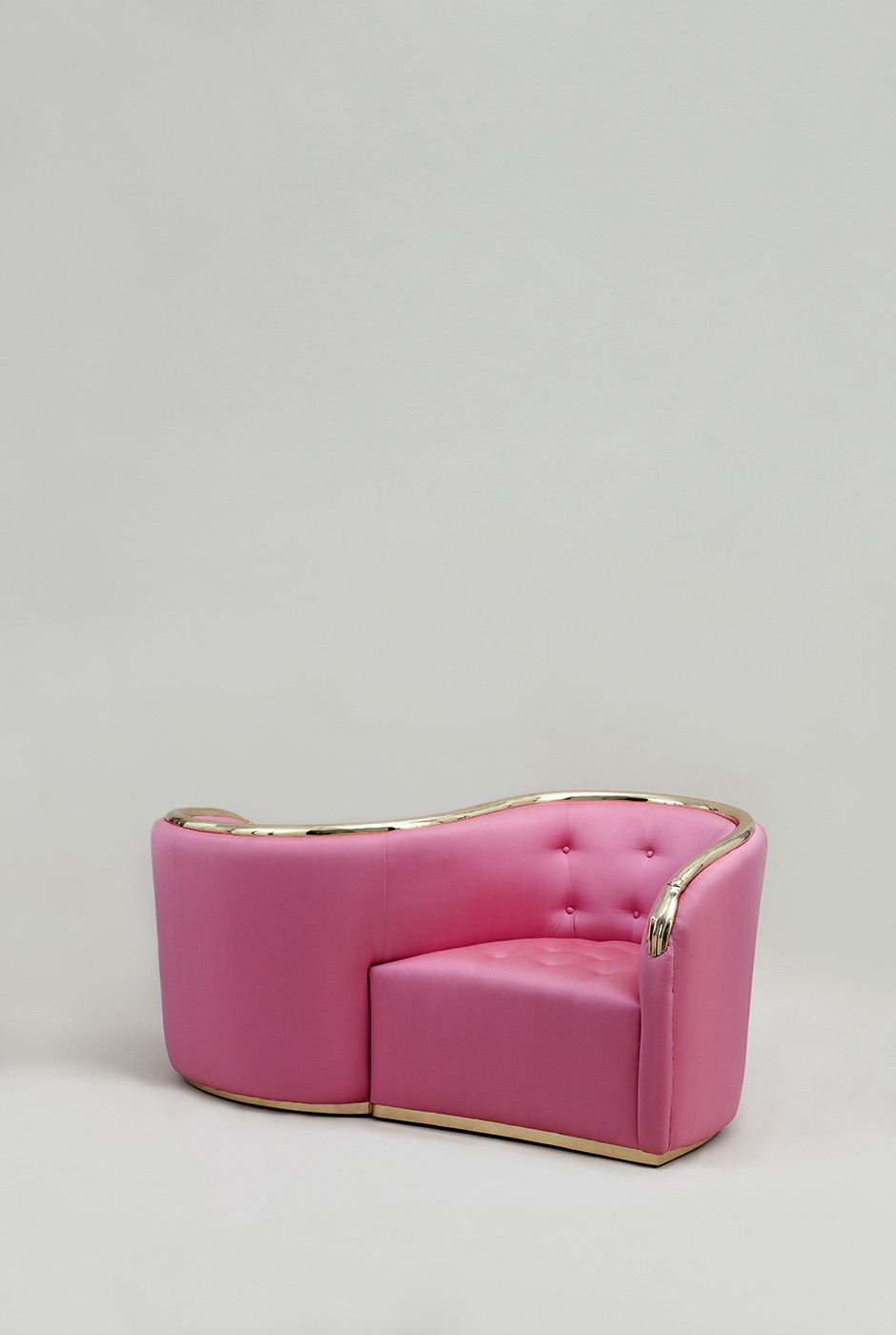 Surreal, aber schön Salvador Dalí kreierte auch Interieur. Die Rechte für Lampen-, Tisch-, Stuhl-, oder Couch-Entwürfe wie die »Vis-à-vis de Gala« liegen beim spanischen Hersteller Barcelona Design. bdbarcelona.com