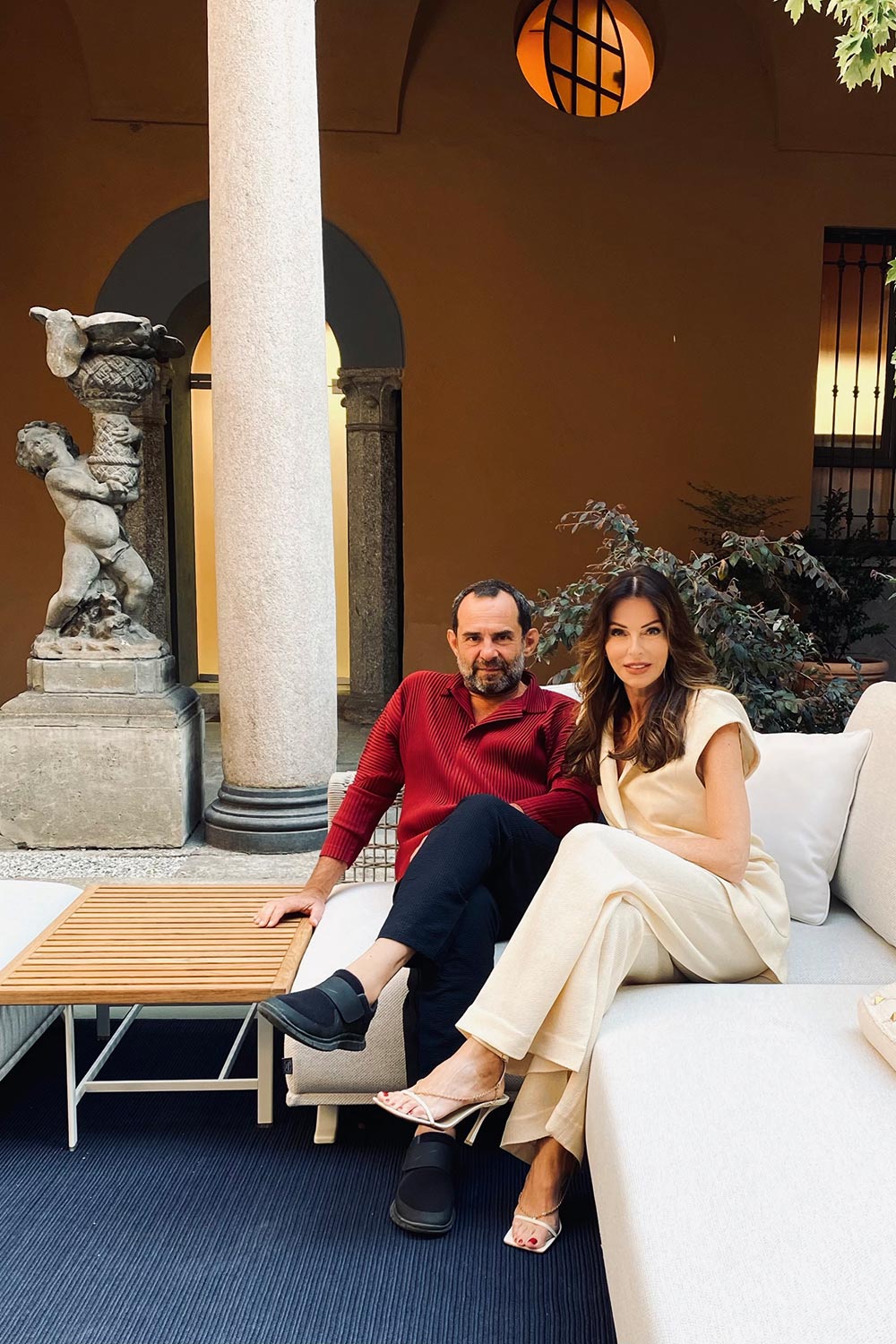 Poltrona-Frau-Designer Roberto Palomba (Bild) kreierte für den ­Möbelbrand erstmals eine Outdoor-Kollektion, die sich sehen lassen kann.