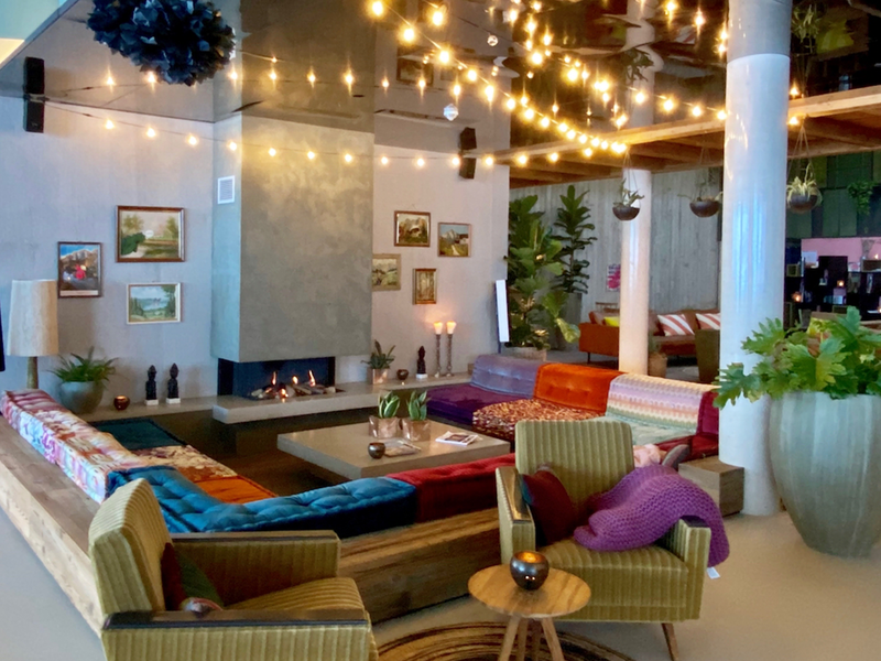 Mit dem neuen Designhotel Coolnest bringen die kreativen Masterminds hinter der legendären Zillertaler Kristallhütte ihren berühmten Lifestyle erstmals auch ins Tal und schaffen damit einen coolen neuen Place-to-be.