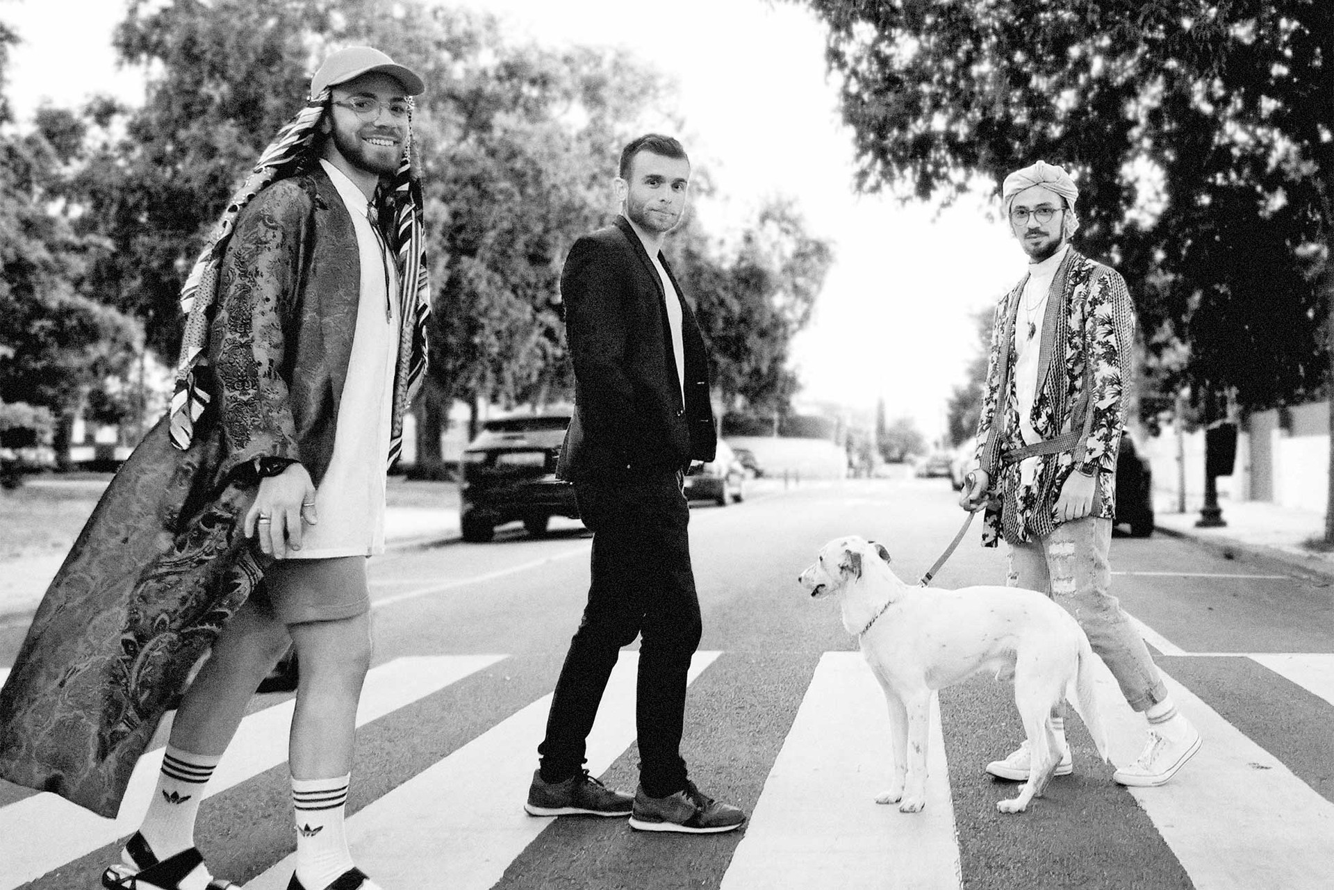 Design-Boygroup&nbsp;Hommés Studio nennen sich die aufsteigenden Newcomer aus Portugal. Ihr Ziel ist es, Handwerk, Design, Kunst und Mode zu vernetzen. hommes.studio

