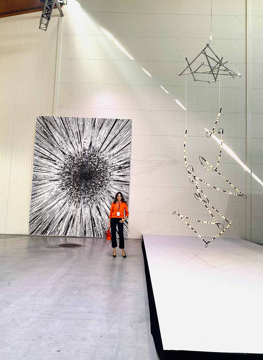 Licht Installation Brigitte Kowanz, Galerie Krinzinger I Kunstwerk Franziska Furter, Lullin + Ferrari
