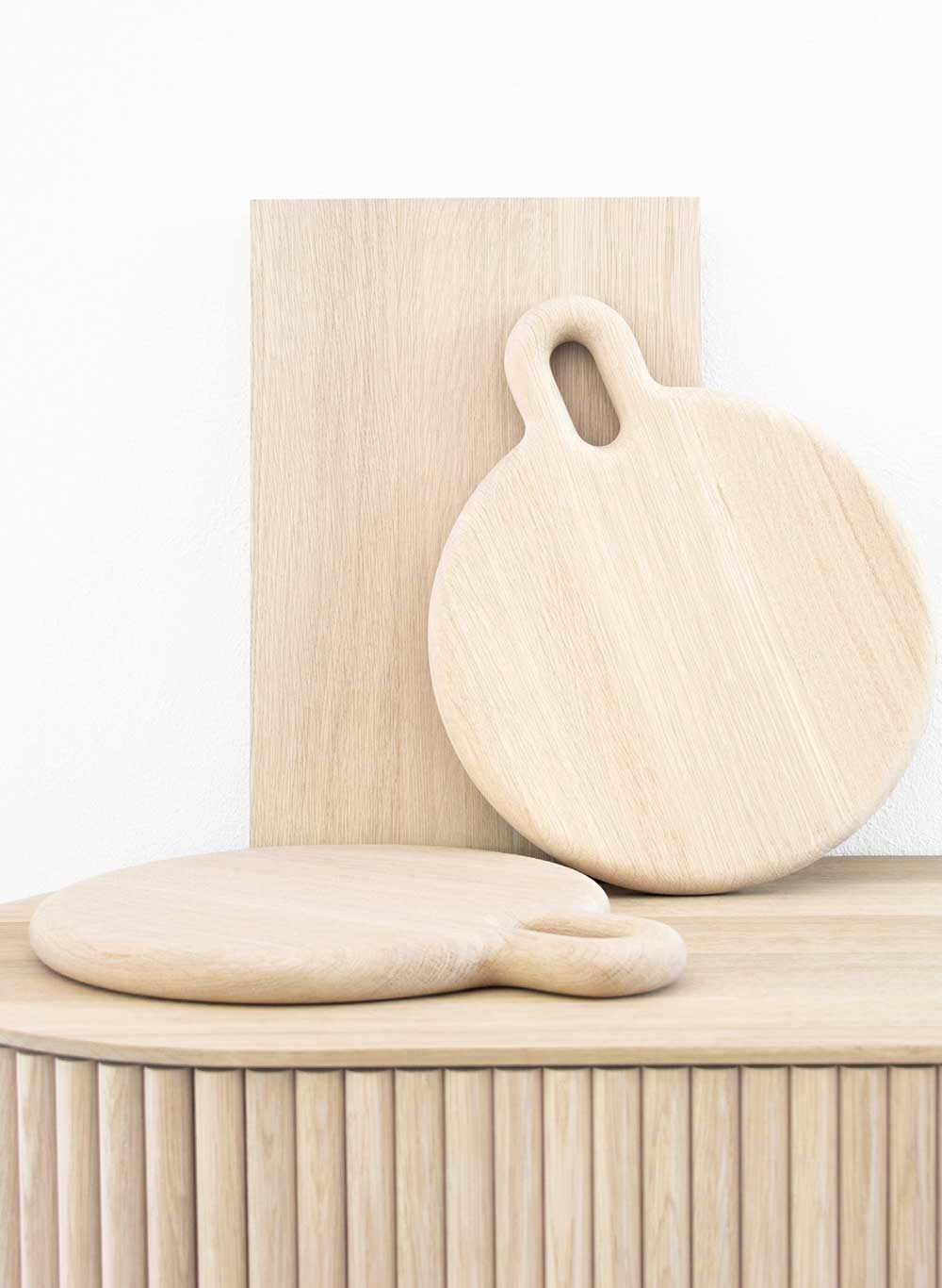 Fester Griff&nbsp;Nachhaltiges Massivholz aus Deutschland verwendet Nicolene van der Walt für ihre minimalistischen Objekte. nicolenevanderwalt.com