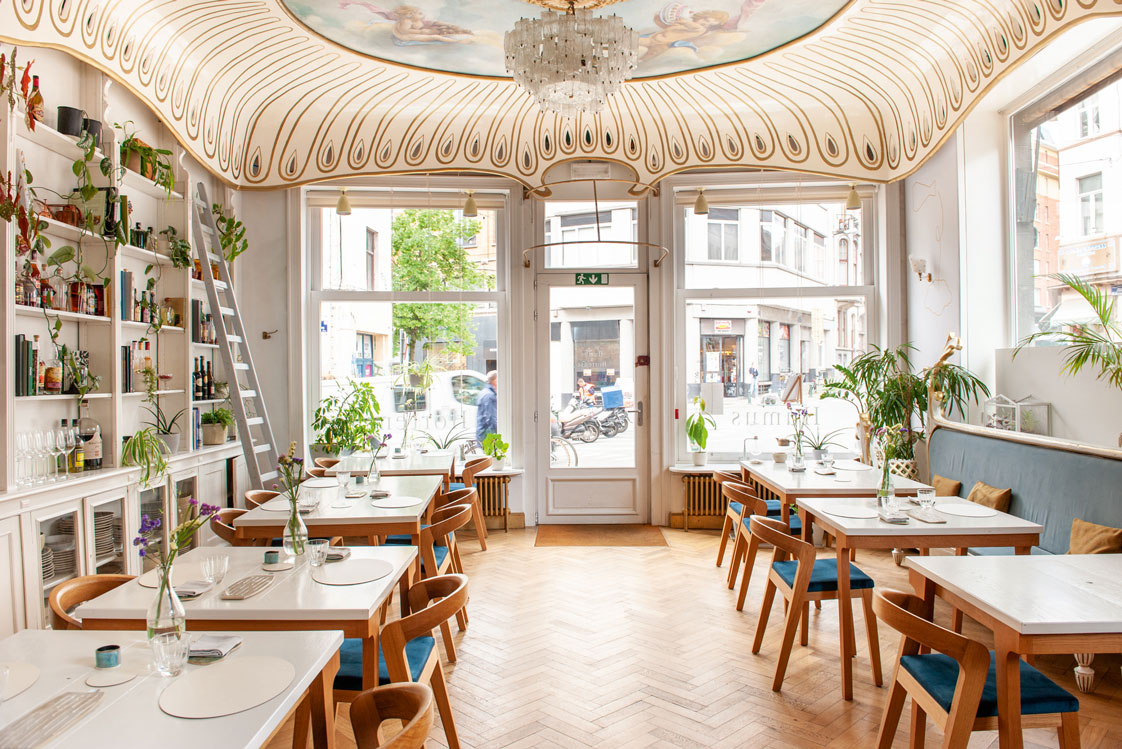 Das »Humus x Hortense« in Brüssel war ursprünglich ein Tea Room.&nbsp;humushortense.be