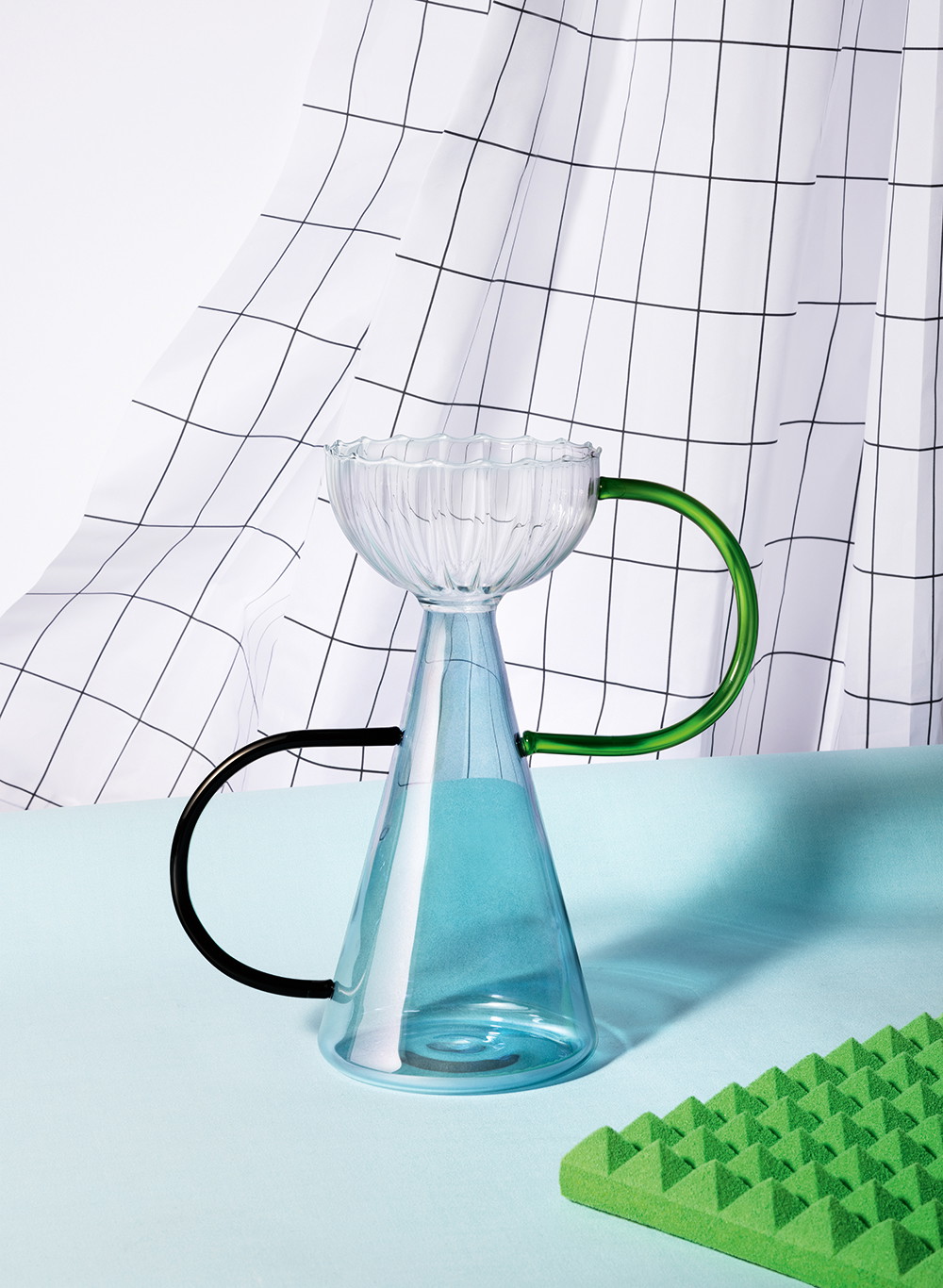 Bunte Beständigkeit Bei&nbsp;der »Arabesque«-Kollektion setzte Confalonieri auf langlebiges Borosilikatglas.