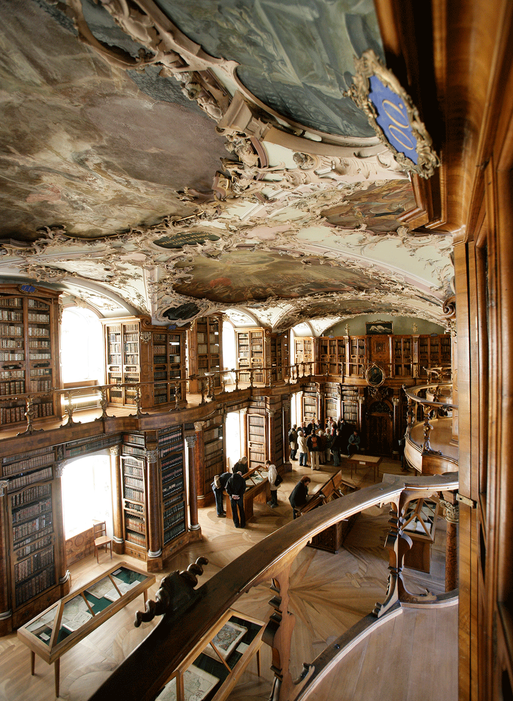 Zur&nbsp;Stiftsbibliothek St.Gallen&nbsp;stiftsbezirk.ch