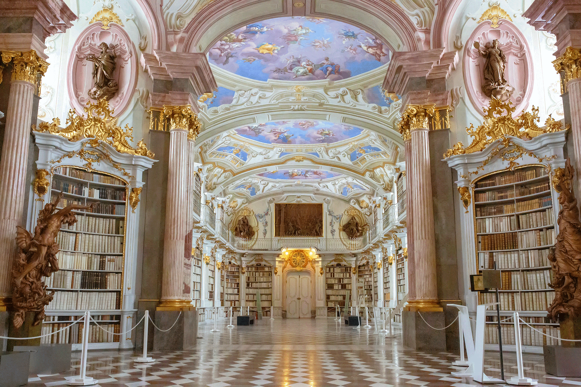 Zur&nbsp;Stiftsbibliothek Admont&nbsp;stiftadmont.at
