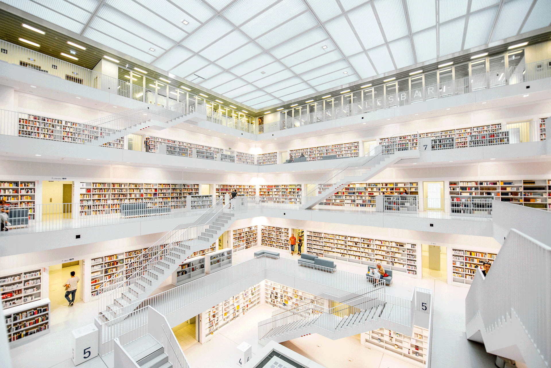 Zur&nbsp;Stadtbibliothek Stuttgart&nbsp;stadtbibliothek-stuttgart.de