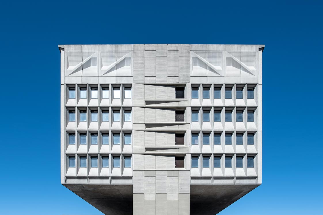 Pirelli Tire Building, Connecticut
