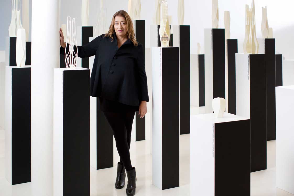 Zaha Hadid&nbsp;Die Grande Dame der Kurven und zackigen Linien (1950–2016) wurde 2004 mit dem renommierten Pritzker-Preis ausgezeichnet. Das Büro besteht bis heute.&nbsp;zaha-hadid.com