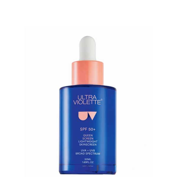 Schutzschild Der »Queen Screen Lightweight Skinscreen SPF50+« legt sich nahtlos unter das Make-up und sorgt für reichlich Glow. purish.com