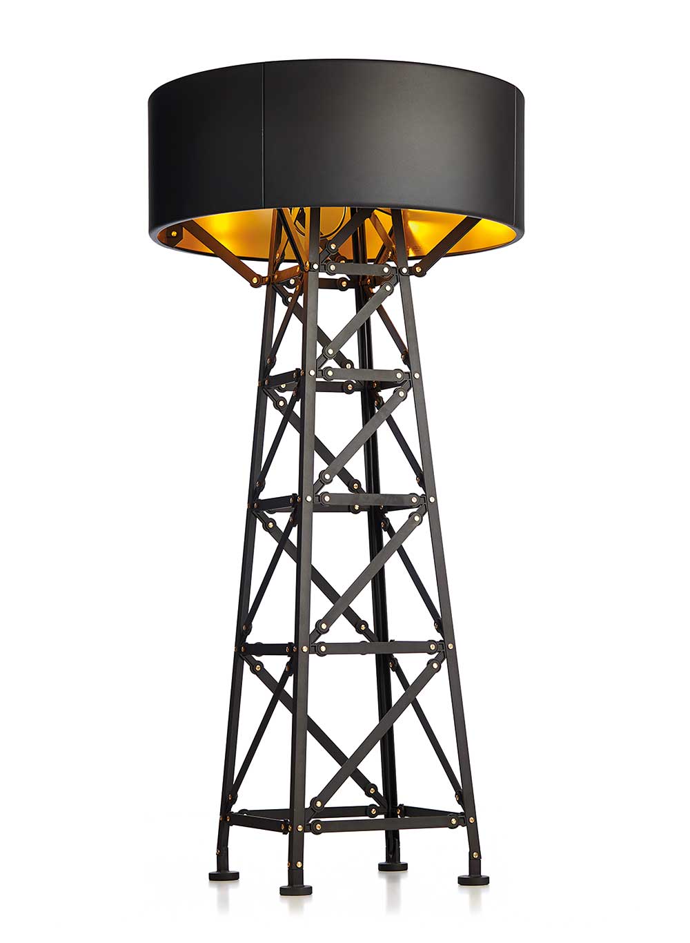 Mit der »Construction Lamp« kann man sich ein bisschen Paris und Eifelturm-Romantik ins Haus&nbsp;holen.&nbsp;moooi.com