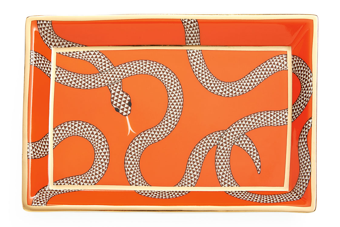 Deco-Highlight&nbsp; »Eden Rectangular Tray« sorgt für genussvolles Servieren.&nbsp;jonathanadler.com