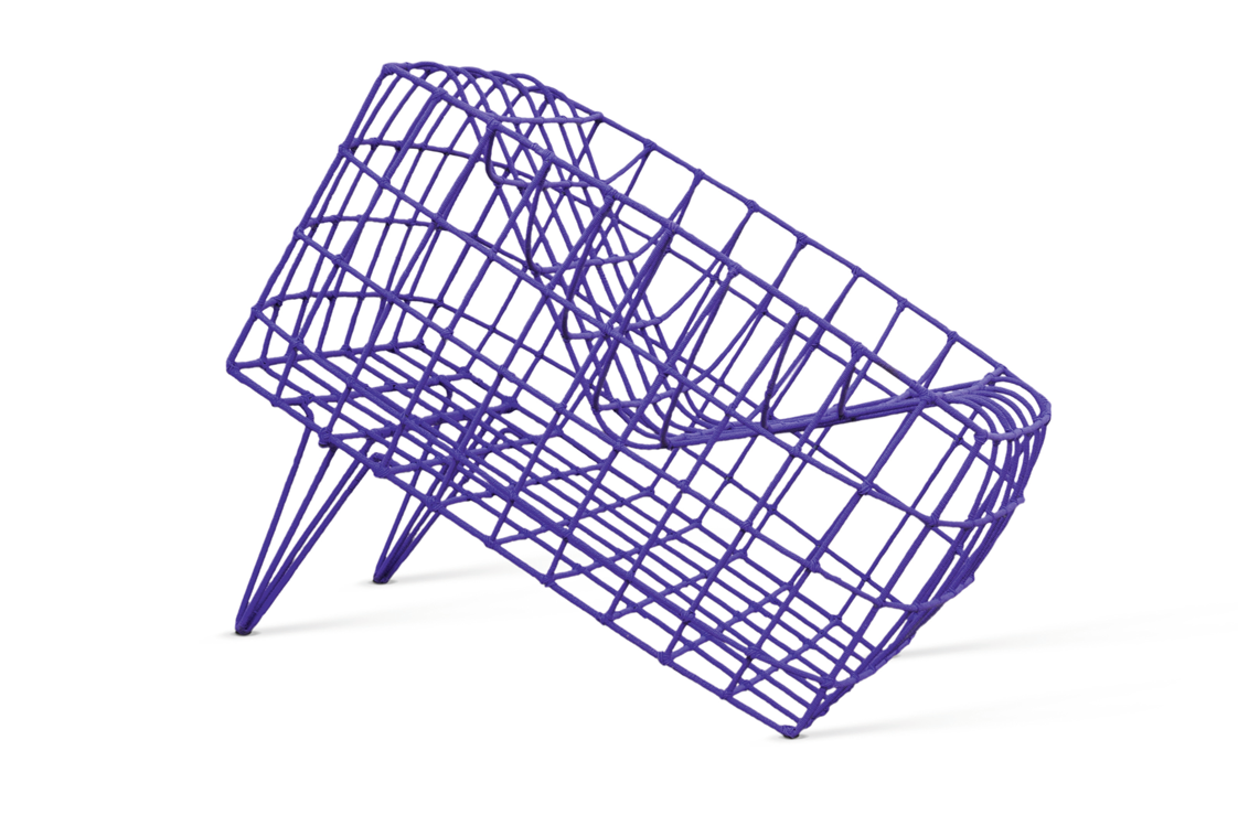 Ein violettes Sitzobjekt von Cheick Diallo aus der Vitra-Design-Sammlung.&nbsp;design-museum.de