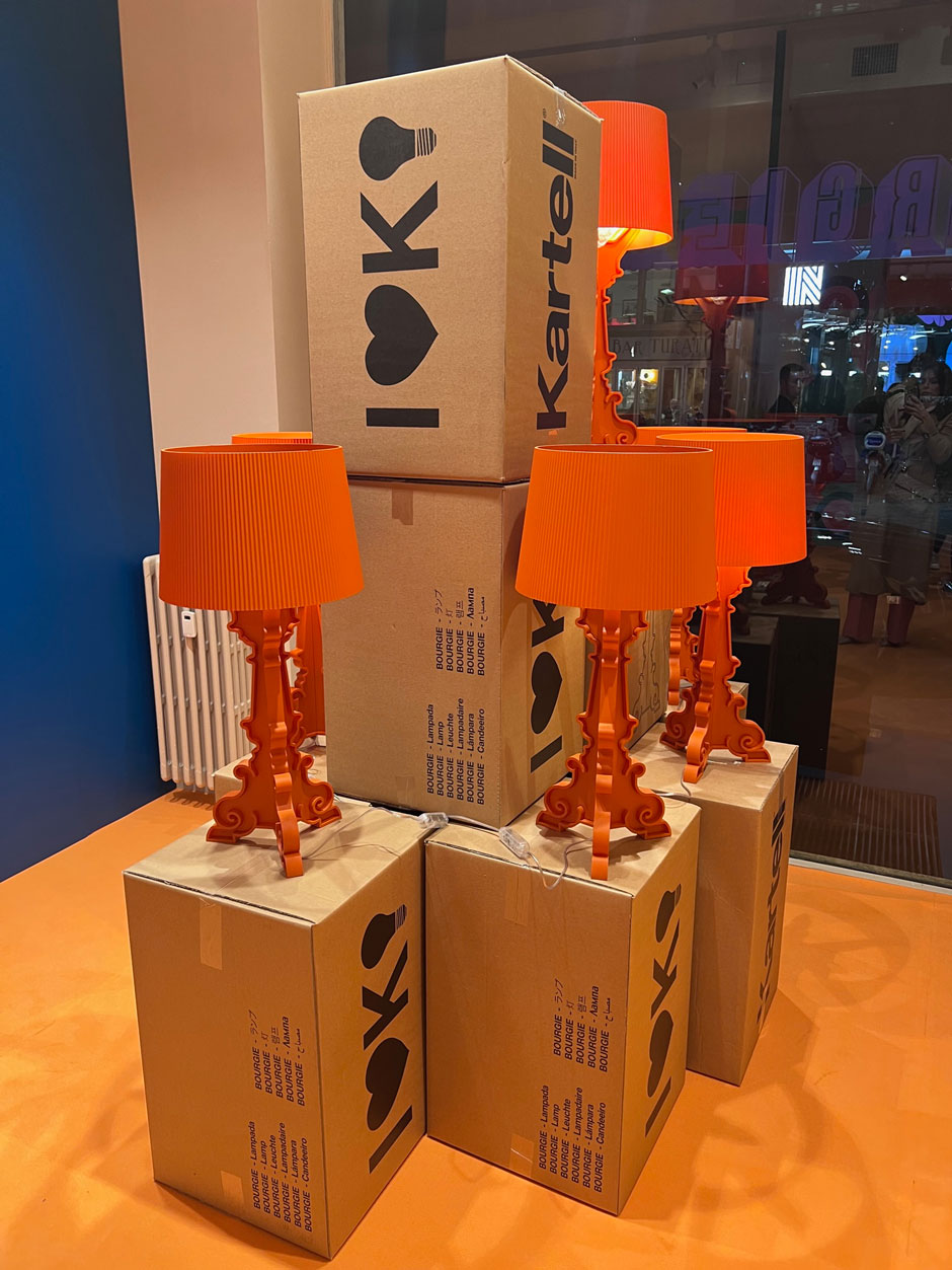 Kartell's ikonische »Bourgie«-Lampe am Salone Del Mobile