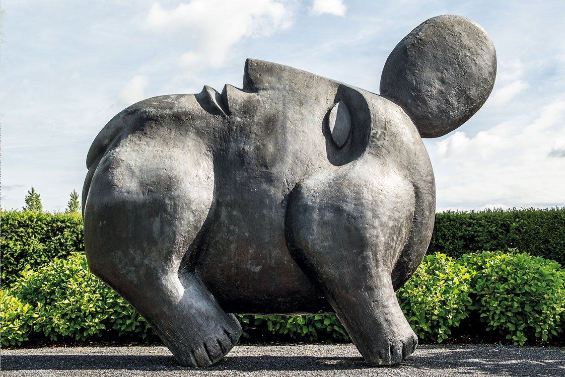 Die Skulptur »Animello« von Sergio Tappa im Enea Baummuseum in Rapperswil bei Zürich.