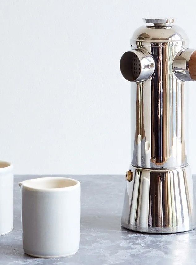 Inspiriert von der Wiener Kaffeehauskultur: der Stovetop Espresso Maker von Freud.