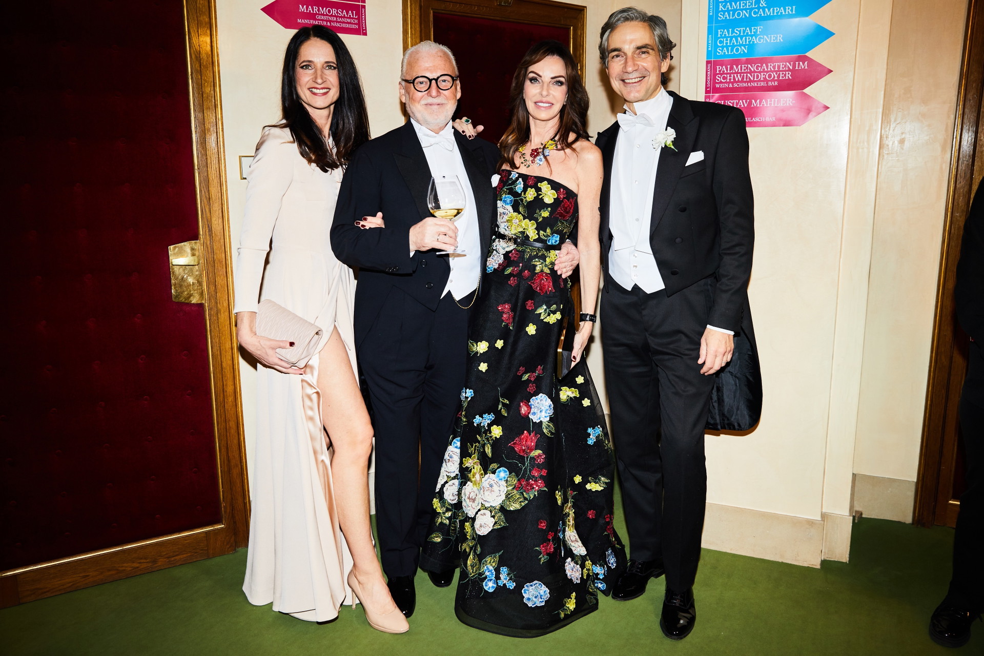 von links nach rechts: Top-Managerin Marianne Heiß, Wolfgang und Angelika Rosam, Pietro Gallone
