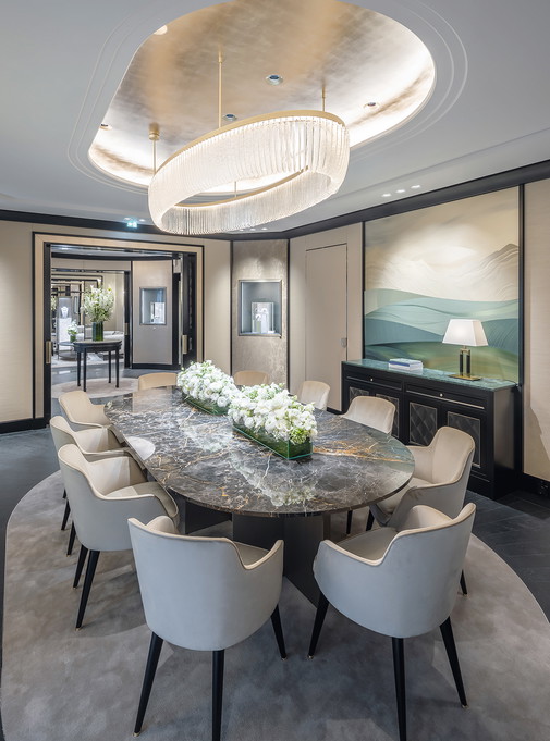 Store-Opening. Das Pariser Juwelierhaus Van Cleef & ­Arpels eröffnete am Kohlmarkt 3 ­seine 
Wiener Dependance. vancleefarpels.com
