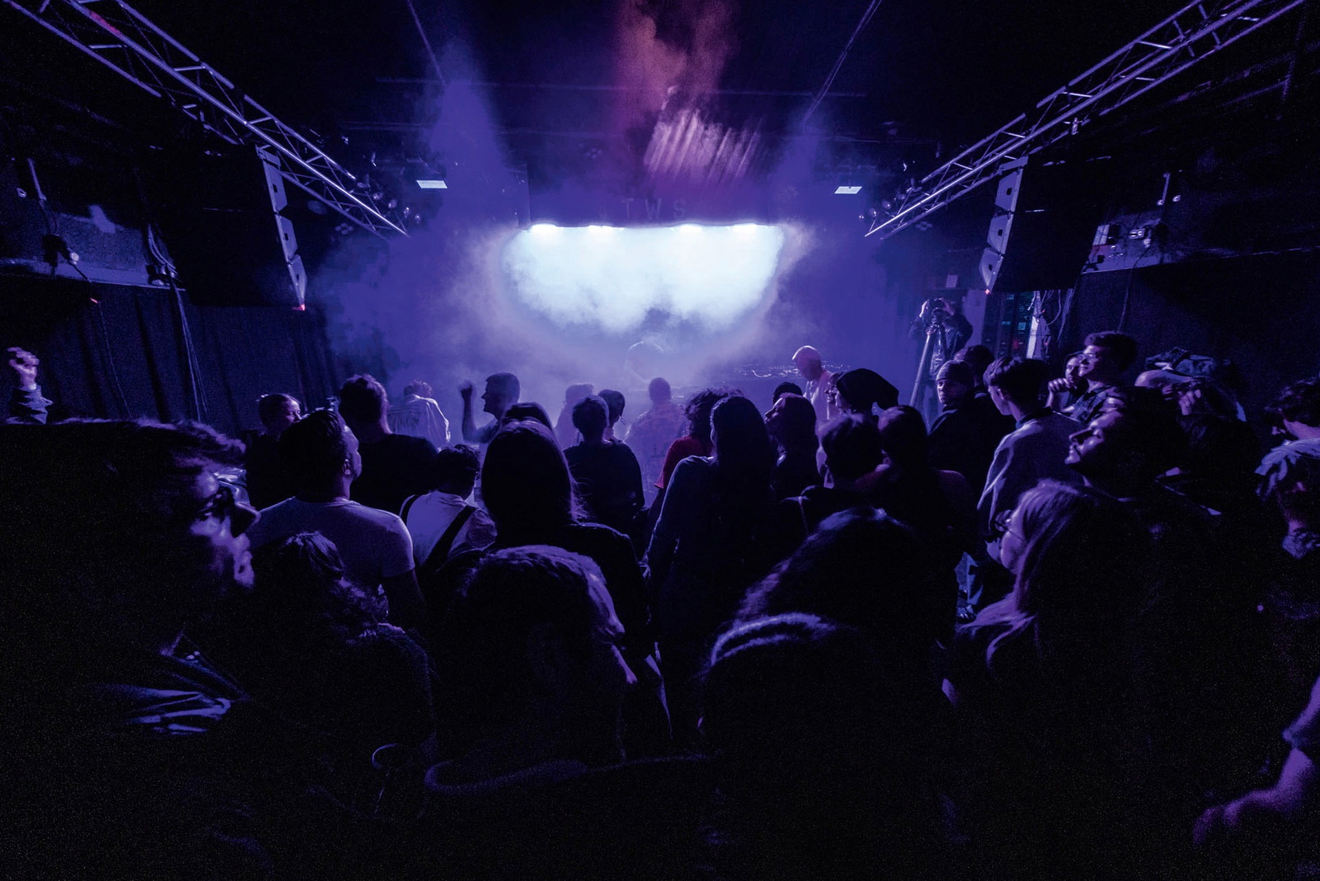 Das Clubfestival STREAM CLUB in Linz spürt dem musikalischen Erbe Anton Bruckners am 12. und 13. April bei Tag und bei Nacht unkonventionell und lustvoll nach.