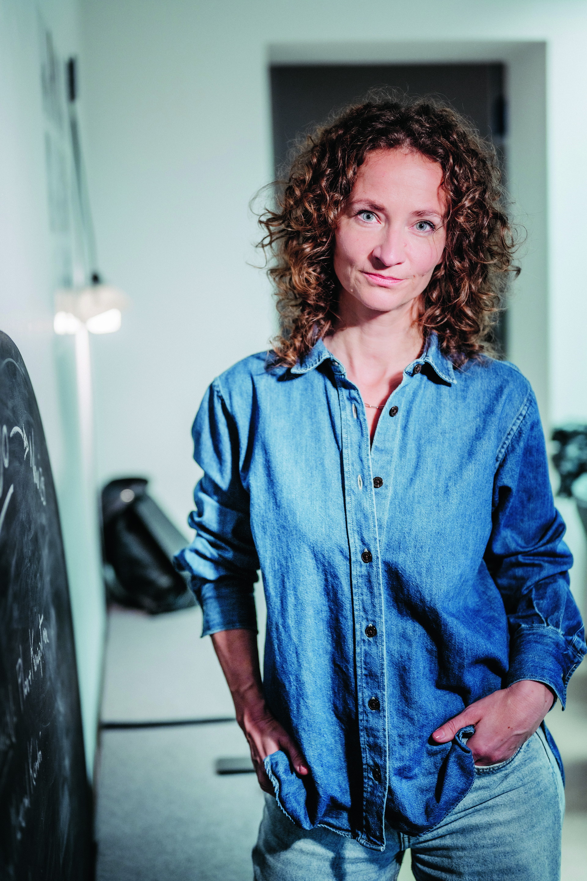 Barbara Gollackner: Bereits als Teil des Designduos »undpartner« sorgten Gollackners Entwürfe für Aufsehen. Sie arbeitet mit Vorliebe an der Schnittstelle unterschiedlichster Disziplinen. barbaragollackner.at