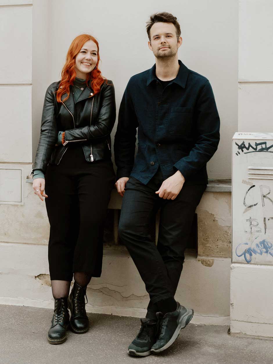 studio re.d: Mit reduzierten, pointierten und nachvollziehbaren Designs mischt das studio re.d (Kerstin Pfleger &amp; Peter Paulhart) seit 2021 die heimische Designbranche nachhaltig auf. studio-red.design
