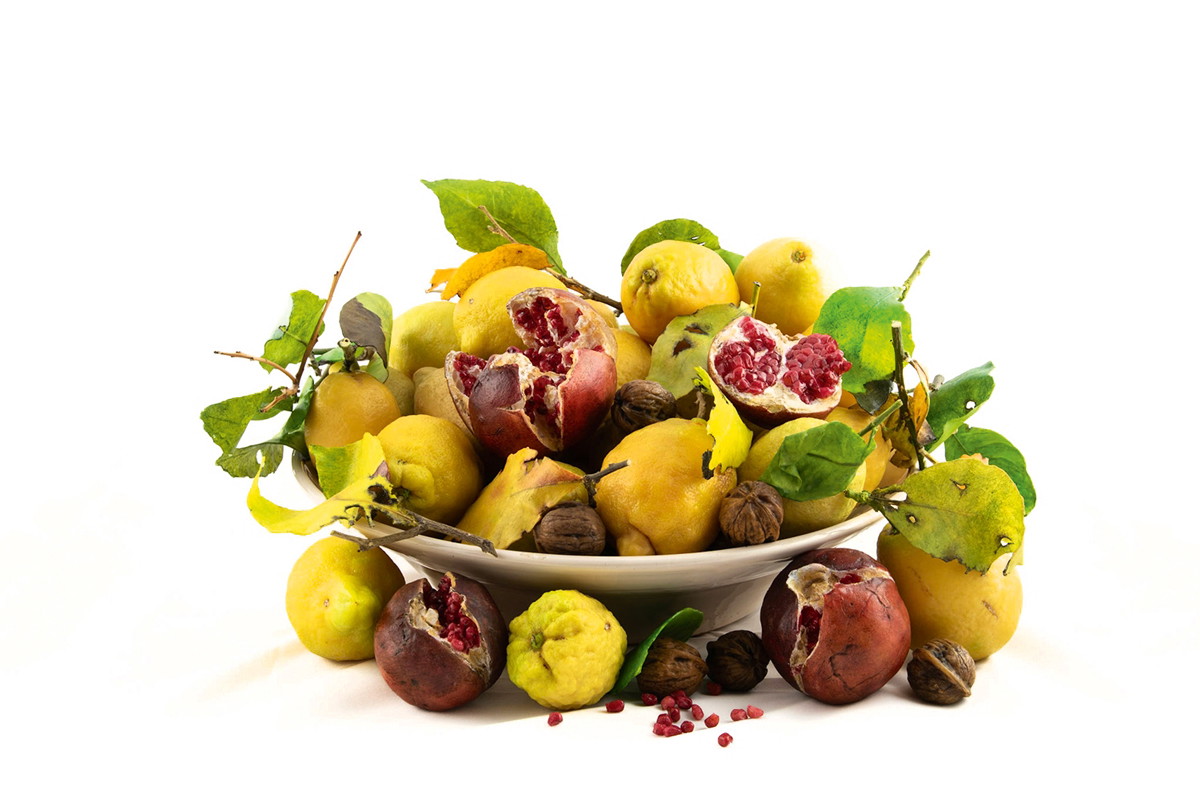 Bitte nicht auspressen: Täuschend echte Limoni und Melograni aus Wachs von ­Davide Furno.
davidefurno.it