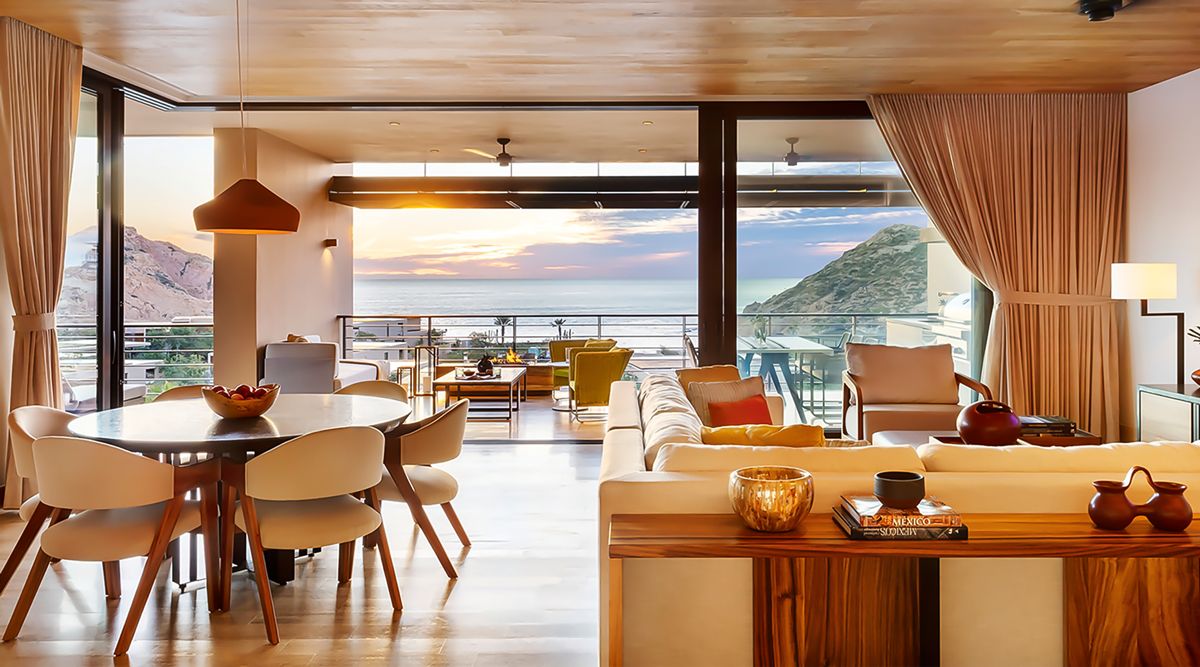 »Montage Los Cabos«, 
Mexiko:
Tiger Woods ist ebenso Fan von Los ­Cabos, dem Südzipfel der Halbinsel Baja California, wie George Clooney. Ein Traumort, wo seit Kurzem exklusive Residenzen im »Montage Los Cabos«, einem »Forbes«-fünf-Sterne- und AAA-fünf-Diamanten-Resort, zum Verkauf stehen. 