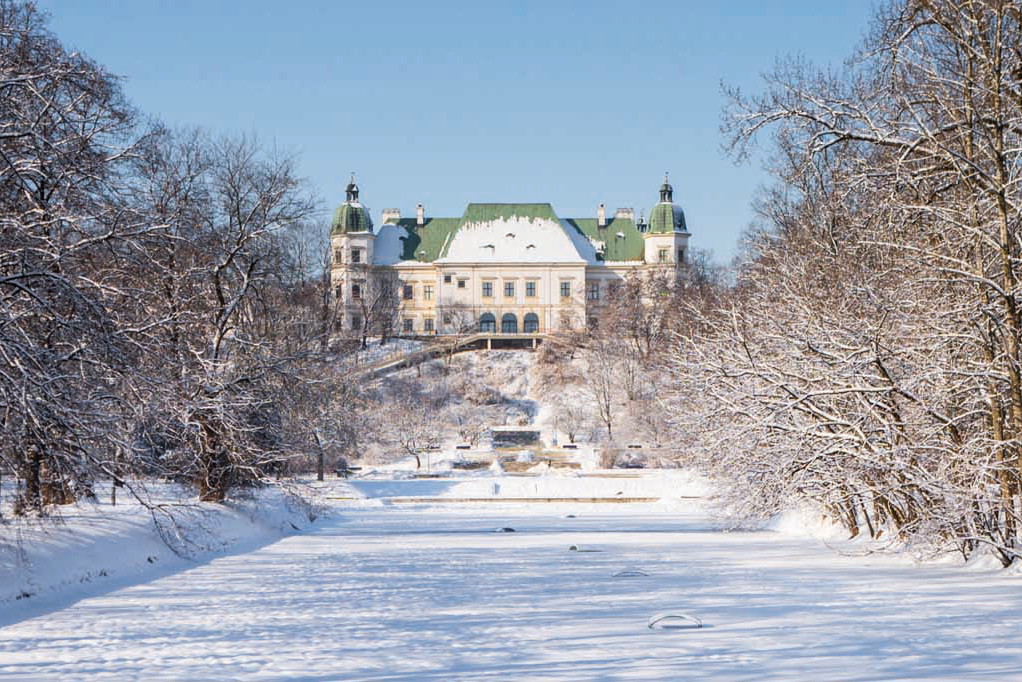 Kunstpalast. Das Ujazdowski Castle
Centre for Contemporary Art und sein großer Schlosspark.