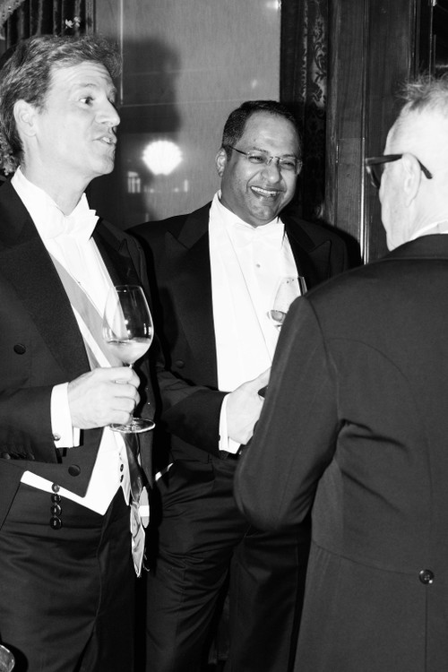 Der ehemalige Botschafter Trevor Traina (links) und Indiens Botschafter Shambhu Kumaran © Xenia Trampusch