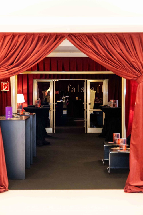 Der Falstaff Champagner Salon © Xenia Trampusch