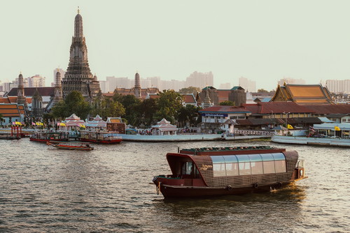 »Apsara Cruise« von Studio Locomotive