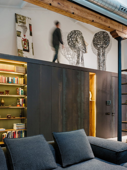 Art Gallery House
Badalona, Spain, Interior Design by Clara Lleal