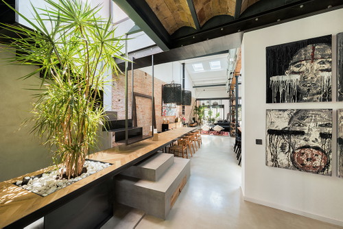 Art Gallery House
Badalona, Spain, Interior Design by Clara Lleal