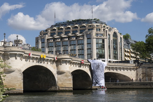 Installation of La Caverne du Pont Neuf
Paris, May 2026