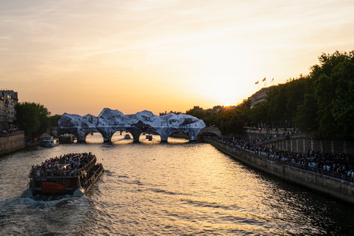 JR ,La Caverne du Pont Neuf, Paris, 2026
