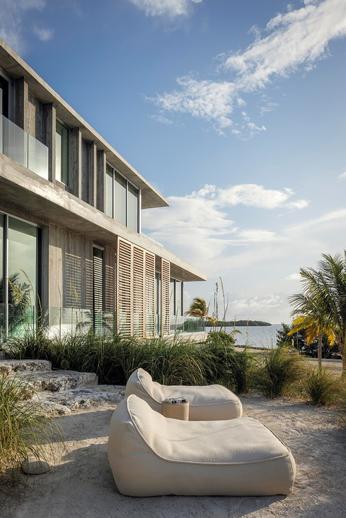 STRANG’s Van der Vlugt Residence, Miami