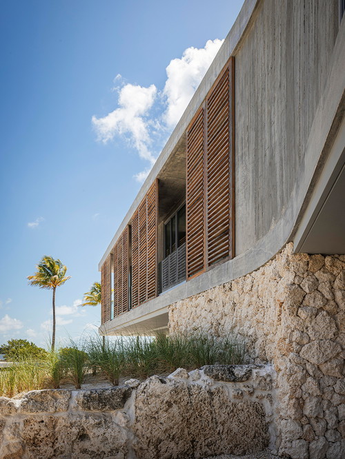 STRANG’s Van der Vlugt Residence, Miami