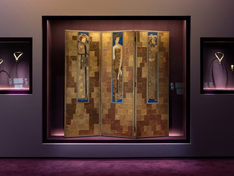 Ausstellungsansicht »Glanzstücke« im MAK