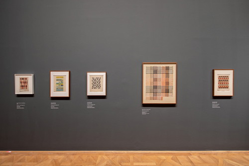 Ausstellungsansicht "Anni Albers. Constructing Textiles", Unteres Belvedere