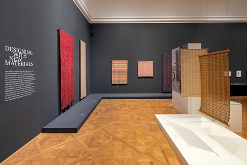 Ausstellungsansicht "Anni Albers. Constructing Textiles", Unteres Belvedere