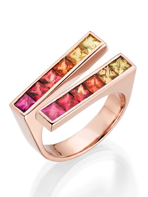 Ring mit gelb, orange und roten Saphiren in 18 Karat Roségold.