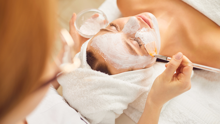 Wiener Ball Saison: Beauty-Masken für einen strahlenden Auftritt