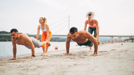 Sommertrip: Diese 10 Fitness-Gadgets passen in jedes Handgepäck