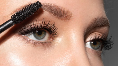 Die beste Mascara: Sechs Favoriten für Volumen, Länge & Schwung