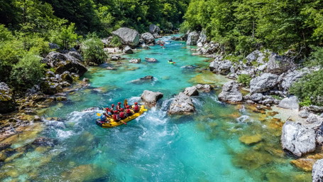 Wassersport in den Alpen: So wird der Sommer zum Abenteuer