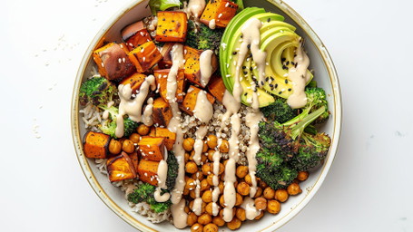 Hormon-Happy Bowl: Das perfekte Sommergericht für Frauen