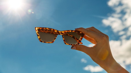 Sonnenbrillen-Trends 2025: Die schönsten Modelle für sonnige Tage
