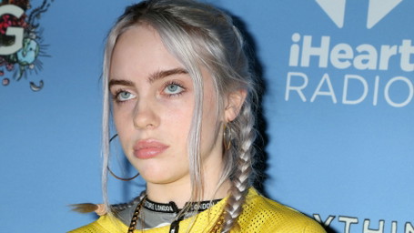 Grunge is back: Der Tired Girl Look dominiert den Herbst 2025