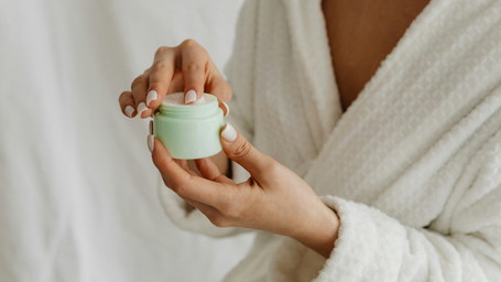 Apothekenkosmetik: Die besten Beauty- und Skincare-Marken für gesunde, schöne Haut