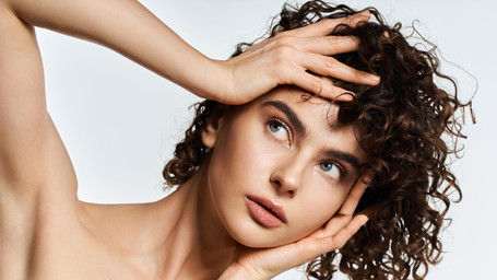 Curls & More: Die besten Produkte für lockige Haare
